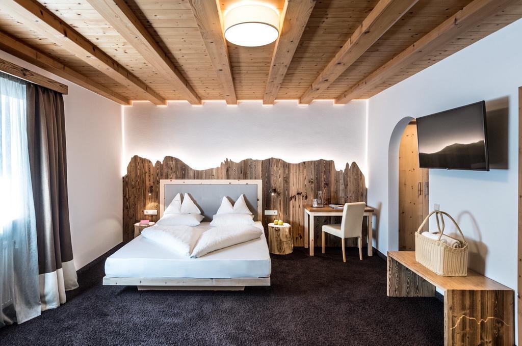 Hotel Schmung Альпе-ди-Сьюзи Экстерьер фото